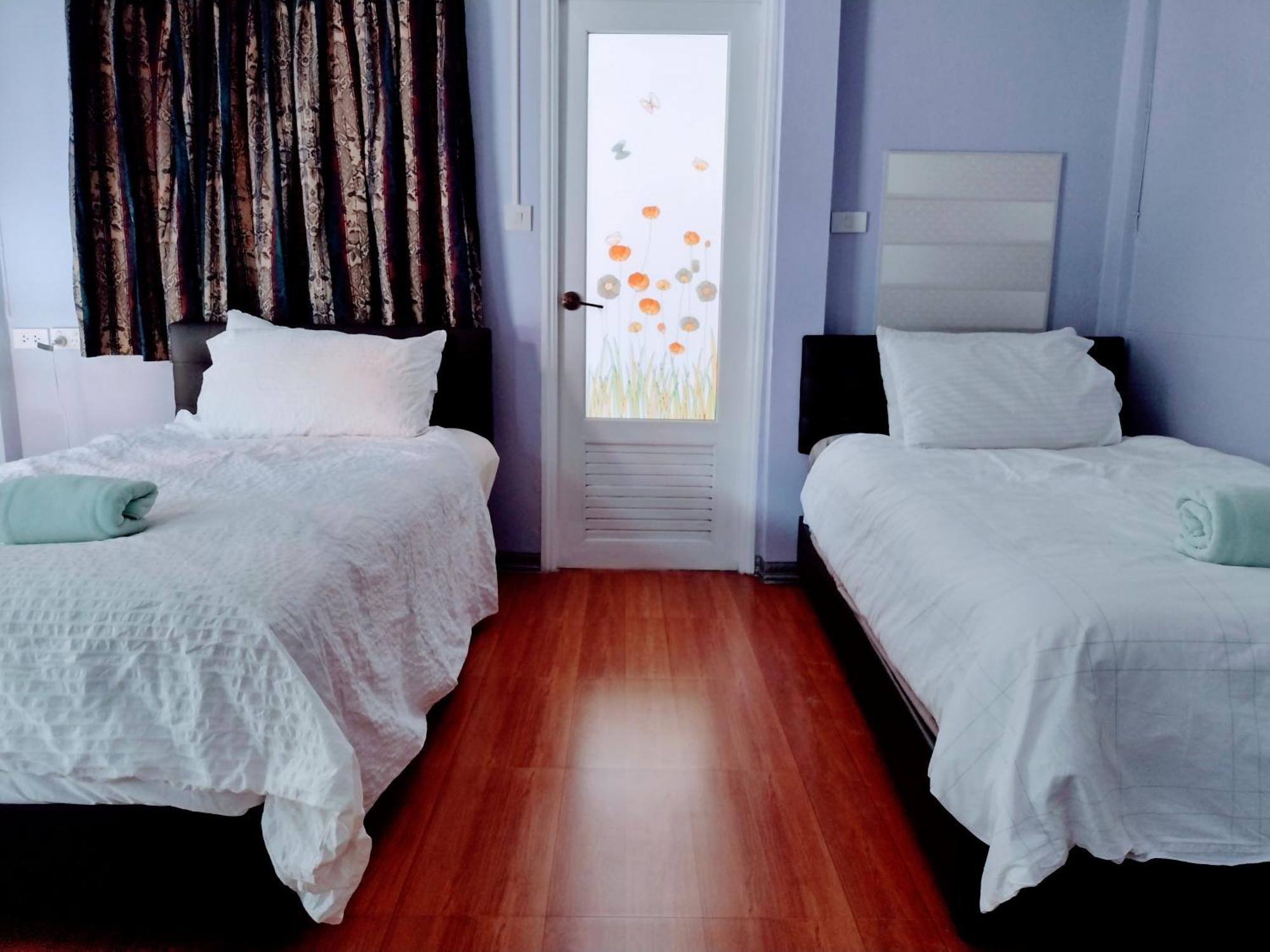 Mango Tree Guestroom Banguecoque